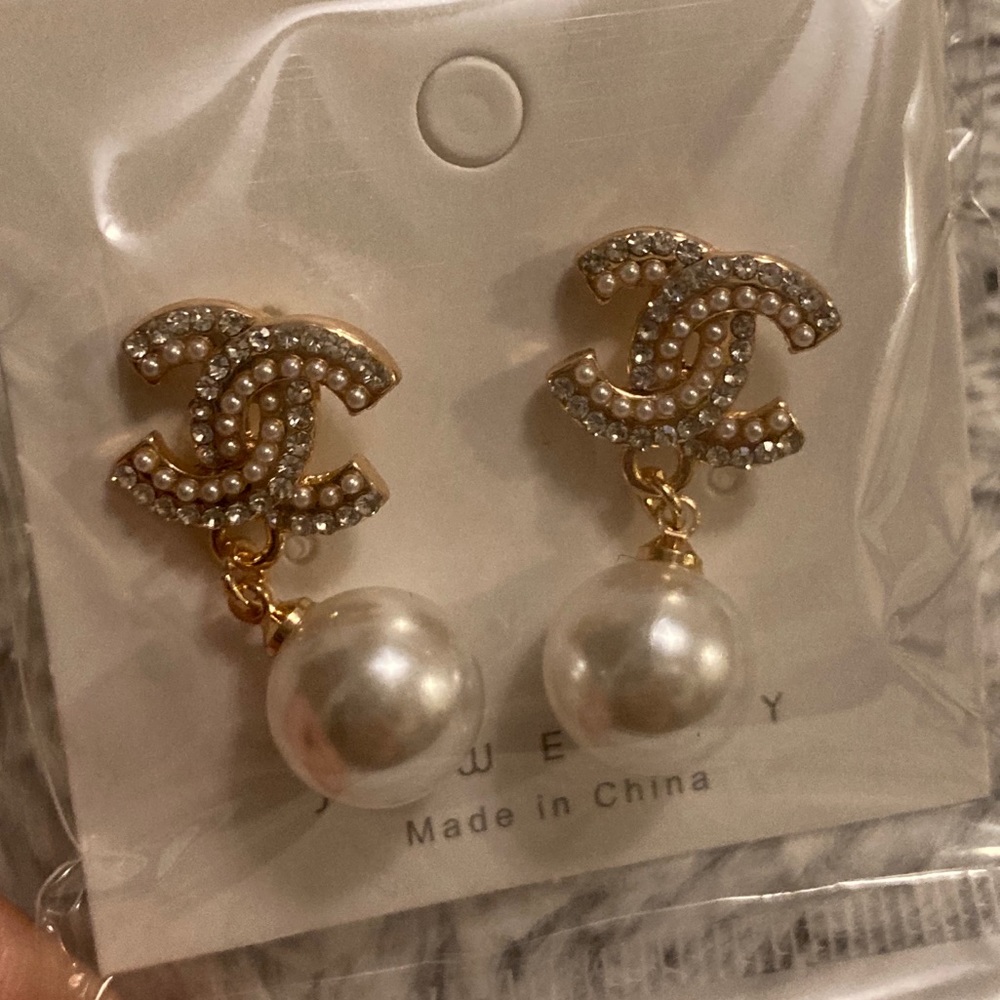 Drop Earrings unbranded